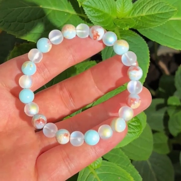 Halo Quartz and Ocean Jasper Stretch Bracelet - Picture 2 of 5